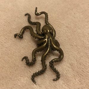 Beautiful hand made octopus ear cuff earring